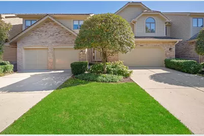 8521 Thistlewood Court, Darien, IL 60561 - Photo 3