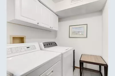 8521 Thistlewood Court, Darien, IL 60561 - Photo 13