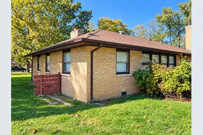 18009 Wentworth Avenue, Lansing, IL 60438 - Photo 7