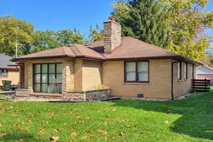 18009 Wentworth Ave, Lansing, IL 60438 - Photo 3