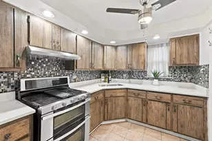 3320 S 57th Ct, Cicero, IL 60804 - Photo 7
