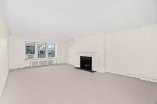 2912 N Commonwealth Ave, Chicago, IL 60657 - Photo 7