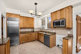 2912 N Commonwealth Ave, Chicago, IL 60657 - Photo 11
