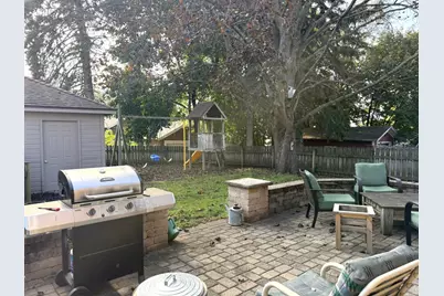 2337 17th Avenue, Rockford, IL 61104 - Photo 9