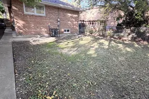 143 E 119th St, Chicago, IL 60628 - Photo 45