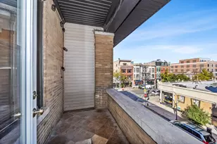 555 W Briar Pl, Chicago, IL 60657 - Photo 17