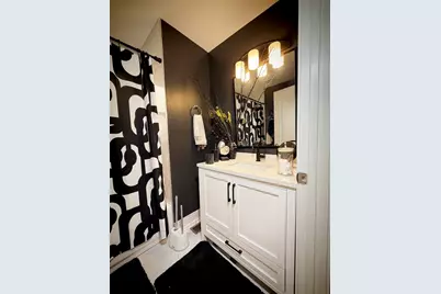 8607 S Maryland Avenue, Chicago, IL 60619 - Photo 37