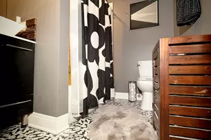 8607 S Maryland Ave, Chicago, IL 60619 - Photo 43