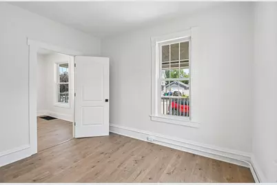 411 Leach Avenue, Joliet, IL 60432 - Photo 11
