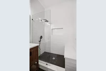 1110 W Leland Avenue #1B, Chicago, IL 60640 - Photo 11