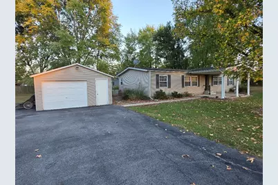 119 W Galaxy Drive, Chicago, IL 62898 - Photo 5