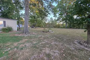 119 W Galaxy Dr, Chicago, IL 62898 - Photo 59