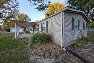 119 W Galaxy Dr, Chicago, IL 62898 - Photo 13