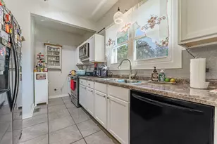 125 S 21st Ave, Maywood, IL 60153 - Photo 21