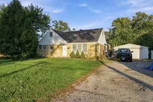 2329 Scott St, Melrose Park, IL 60164 - Photo 3