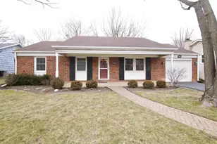 1116 Bernard Dr, Buffalo Grove, IL 60089 - Photo 1