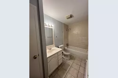 2A Dundee Quarter Drive #108, Palatine, IL 60074 - Photo 11