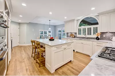 1604 Burr Ridge Club, Burr Ridge, IL 60527 - Photo 9
