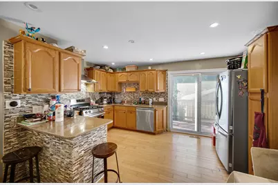 323 Karen Avenue, Romeoville, IL 60446 - Photo 5