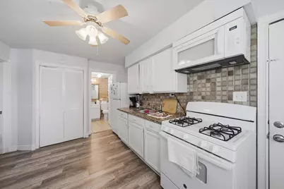 2526 Broadway Street, Blue Island, IL 60406 - Photo 11