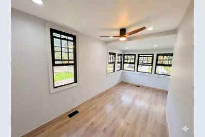 1836 Hartrey Avenue, Evanston, IL 60201 - Photo 5