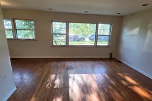 8512 Frontage Rd, Morton Grove, IL 60053 - Photo 5