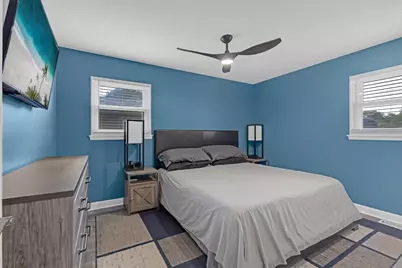 224 Redwood Avenue, Elk Grove Village, IL 60007 - Photo 11