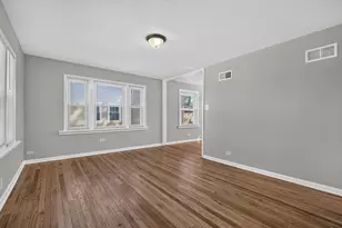 15711 Whipple Ave, Markham, IL 60428 - Photo 3