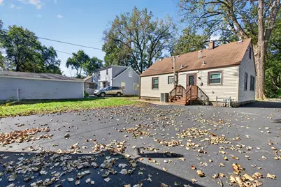 15711 Whipple Avenue, Markham, IL 60428 - Photo 17