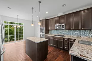 42 Marcel Ln, Schaumburg, IL 60194 - Photo 11