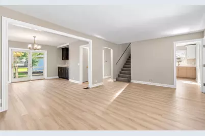 523 S Edgewood Avenue, Lombard, IL 60148 - Photo 5