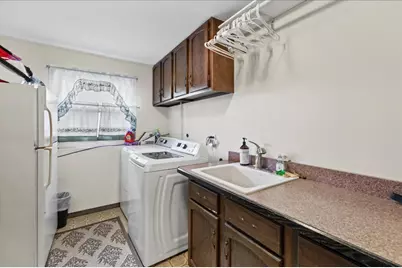 219 Lynbrook Drive, Bloomingdale, IL 60108 - Photo 29