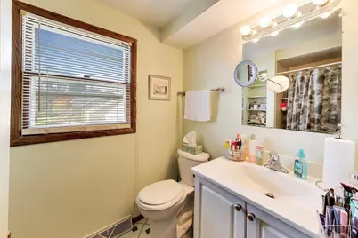 205 N Green Street, Carpentersville, IL 60110 - Photo 19