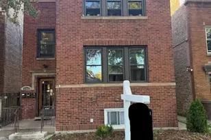 6704 N Rockwell St, Chicago, IL 60645 - Photo 1