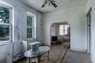 5300 S Peoria St, Chicago, IL 60609 - Photo 5