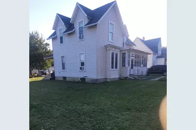 928 State Street #2, Dekalb, IL 60115 - Photo 1