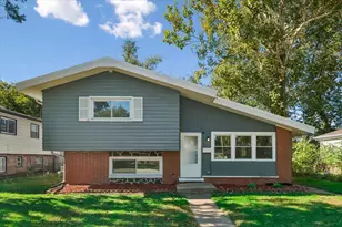 15218 Hastings Dr, Dolton, IL 60419 - Photo 1