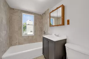 11548 S State St, Chicago, IL 60628 - Photo 7