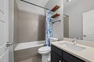 2828 N Dawson Ave, Chicago, IL 60618 - Photo 35