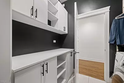 2828 N Dawson Avenue #1N, Chicago, IL 60618 - Photo 37