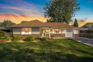 1027 Country Club Ln, Schaumburg, IL 60193 - Photo 19