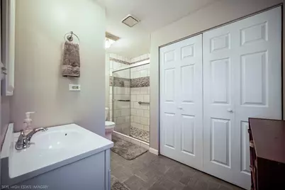 1027 Country Club Lane, Schaumburg, IL 60193 - Photo 9
