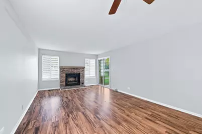 107 Winchester Drive #A, Streamwood, IL 60107 - Photo 3