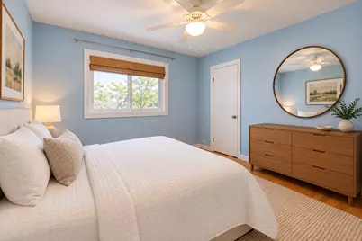 3848 Raymond Avenue, Brookfield, IL 60513 - Photo 9