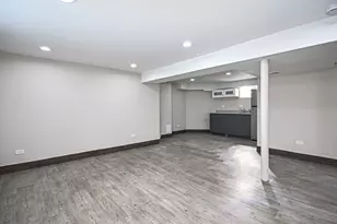 12344 S Union Ave, Chicago, IL 60628 - Photo 19