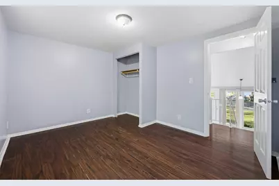 122 Caddy Avenue, Carpentersville, IL 60110 - Photo 9