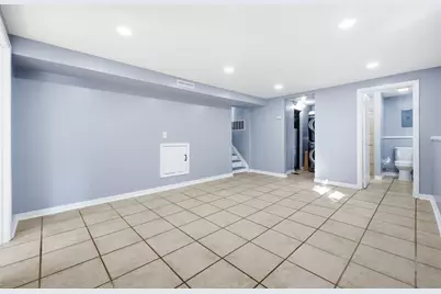 122 Caddy Avenue, Carpentersville, IL 60110 - Photo 13