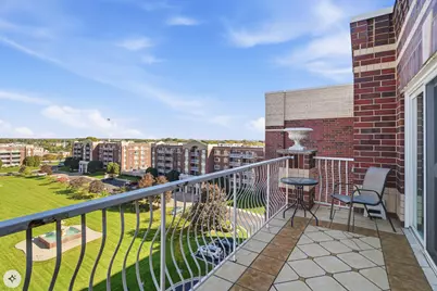 7061 W Touhy Avenue #710, Niles, IL 60714 - Photo 13