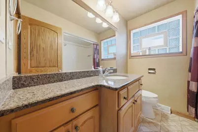 10937 S Tripp Avenue, Oak Lawn, IL 60453 - Photo 19