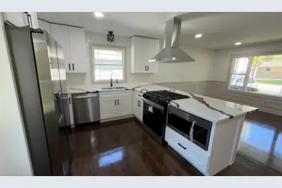 15722 Woodlawn East Avenue, South Holland, IL 60473 - Photo 7